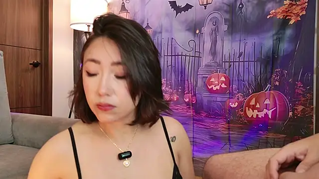 Snapshot of Hot_Couple666 chatting on October 2025 04:31:02 PM Hot Couple666 online show from October 2025 04:31:02 PM