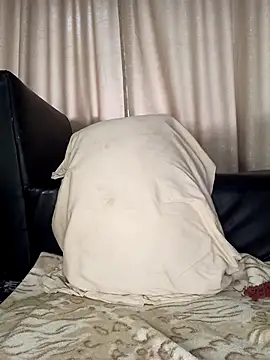 ANAYA-B online show from November 2025 06:00:02 AM