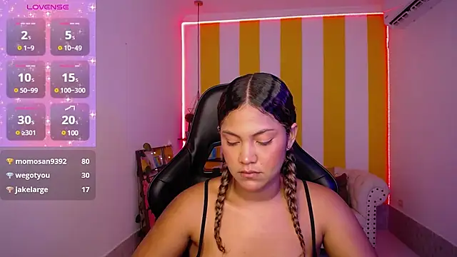 Cristal War online show from December 2024 11:31:01 PM