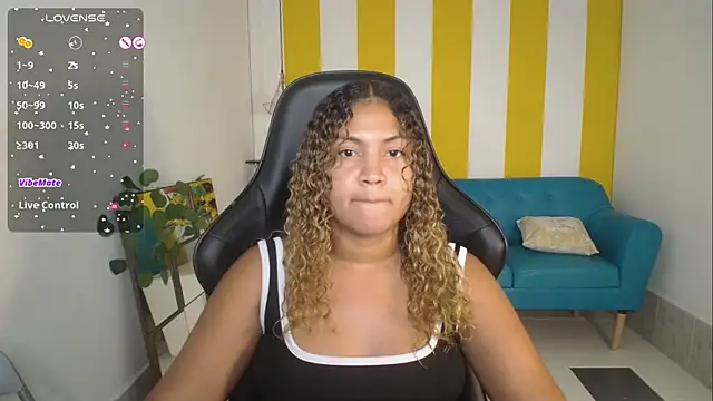 Cristal War online show from October 2025 11:05:01 PM