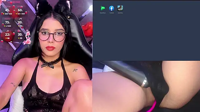 Snapshot of SweetieCloe_ chatting on February 2025 08:25:02 PM SweetieCloe online show from February 2025 08:25:02 PM