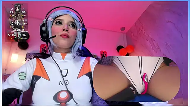 SweetieCloe  online show from November 2025 09:27:02 PM