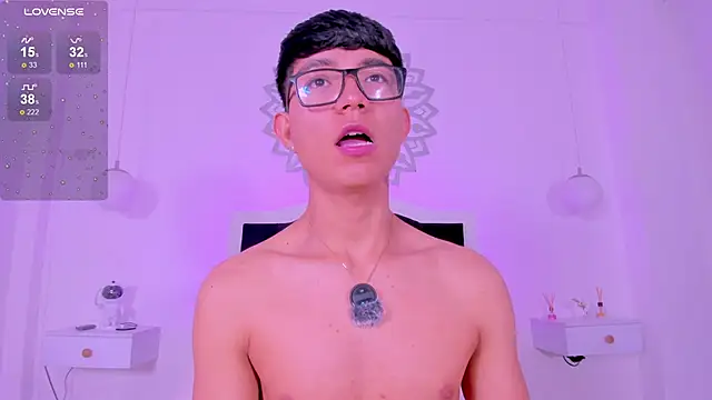 CodyTwink online show from February 2026 04:38:02 PM