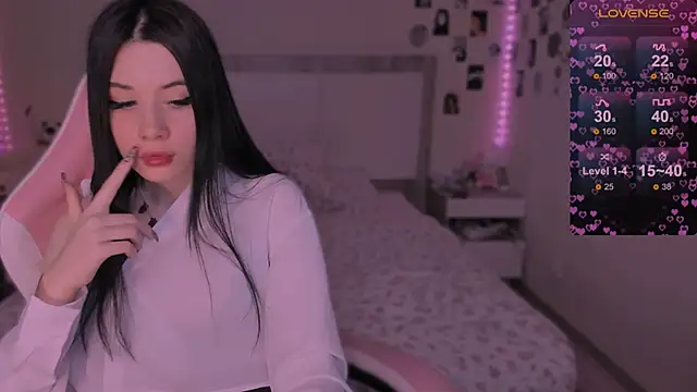 CoddleWeeper  online show from December 2024 07:26:02 AM