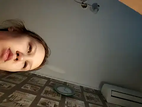  AnMiss  online show from November 2025 01:00:01 PM