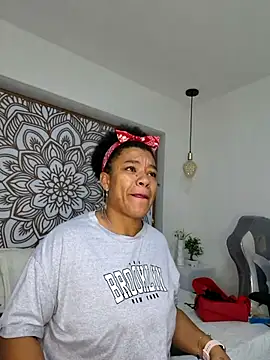 Selket11 online show from January 2025 11:04:02 AM