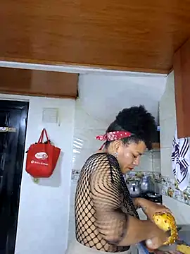 Selket11 online show from February 2025 12:05:02 PM