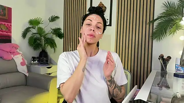 NattyFierros online show from October 2025 06:58:02 AM