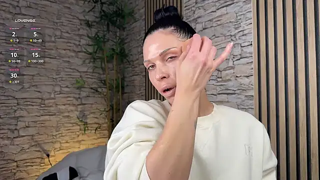 NattyFierros online show from December 2025 06:22:01 AM