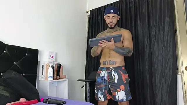 john cartter1 online show from February 2025 11:06:02 AM