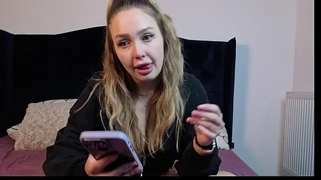 AnnaMaee online show from February 2026 11:05:02 PM