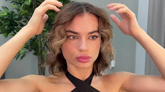 JodyBlow online show from October 2025 06:23:02 AM