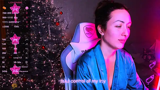 ReggieMeow online show from January 2025 10:51:01 AM