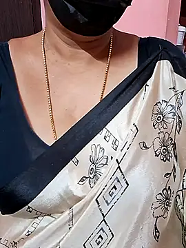 ananya956 online show from September 2025 05:35:01 PM