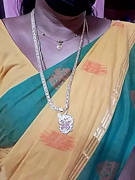 ananya956 online show from October 2025 10:16:01 AM