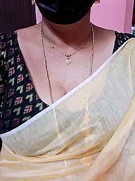 ananya956 online show from October 2025 05:52:01 AM