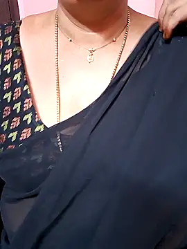 ananya956 online show from October 2025 12:10:02 AM