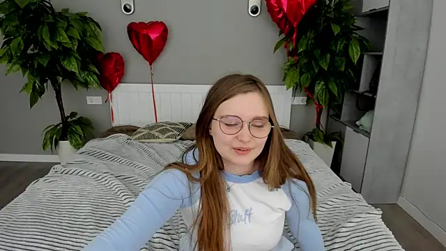 MagicPeachh  online show from March 2025 05:16:02 PM