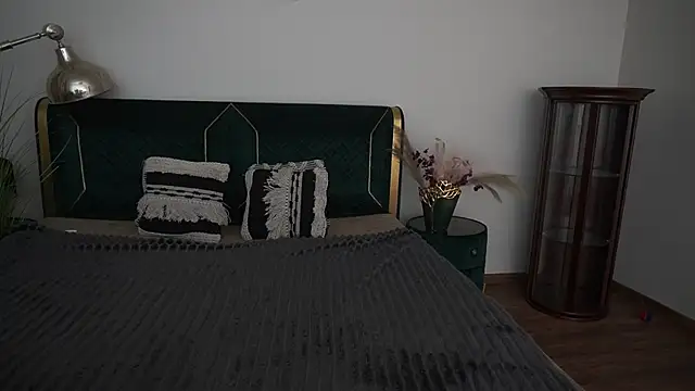MagicPeachh  online show from June 2026 06:20:02 PM