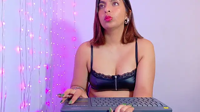 Snapshot of im_anna_ chatting on September 2025 10:47:01 PM im anna online show from September 2025 10:47:01 PM