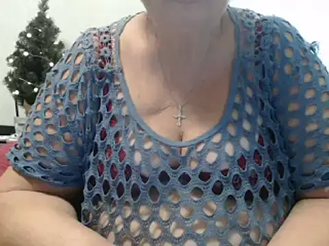 DeniseeRose online show from December 2024 02:49:02 PM