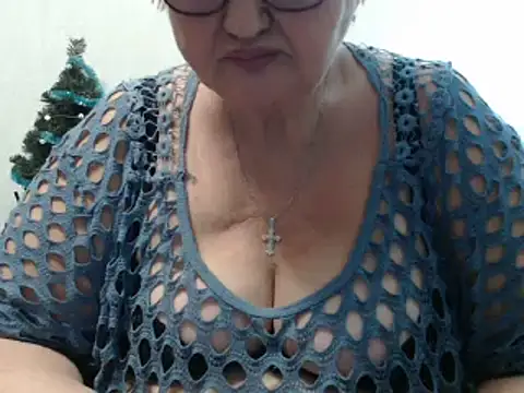 DeniseeRose online show from December 2024 10:44:02 PM