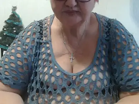 DeniseeRose online show from January 2025 10:13:02 AM