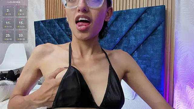 Snapshot of Marge_lasander chatting on December 2024 04:32:02 AM Marge lasander online show from December 2024 04:32:02 AM