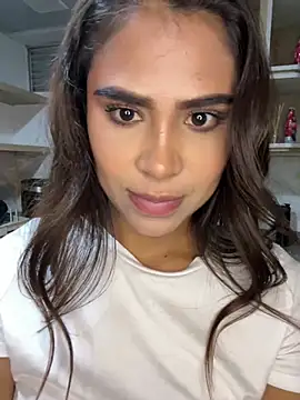 HaileyBaldwin online show from January 2025 01:54:01 AM