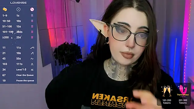 Dixi Pixi  online show from September 2025 05:42:01 AM