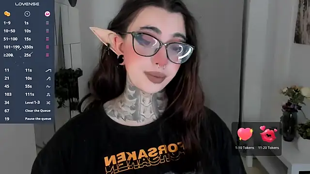 Dixi Pixi  online show from October 2025 05:43:02 AM