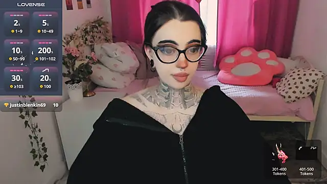 Dixi Pixi  online show from July 2026 05:49:01 AM