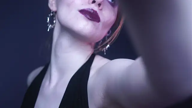 ginger hugs online show from February 2025 10:11:01 PM