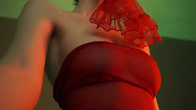 ginger hugs online show from March 2025 01:10:02 AM