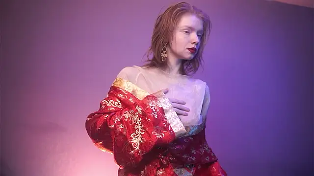 ginger hugs online show from February 2026 10:14:02 PM