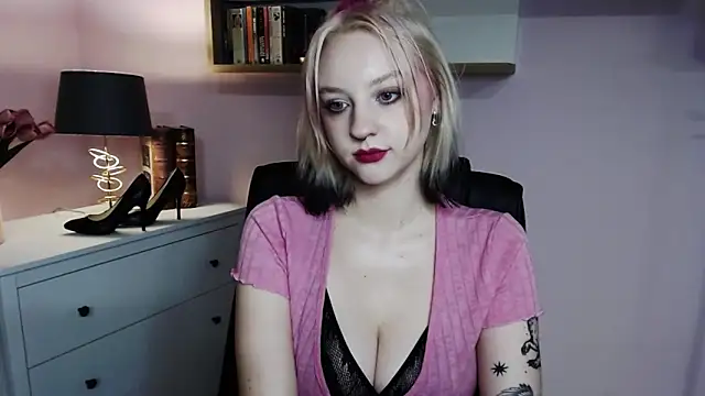 MadelineLust online show from December 2024 06:44:01 PM