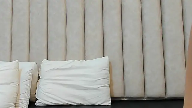 FreyaMoller online show from February 2025 10:28:01 PM