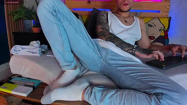 french sexx online show from January 2025 05:05:01 AM