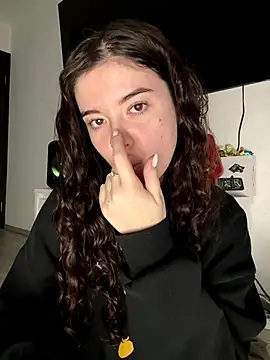 Kimi Ass online show from November 2025 10:04:01 AM