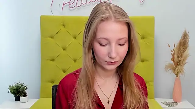 LolaWilsons online show from March 2026 07:16:01 AM