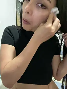 Snapshot of gabyaridi chatting on December 2024 11:01:02 PM gabyaridi online show from December 2024 11:01:02 PM