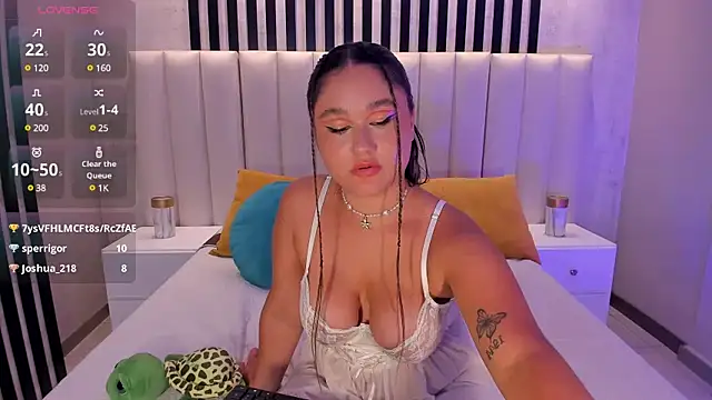 SamanthaConnor  online show from February 2025 01:05:02 AM