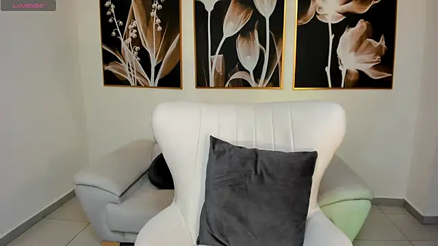 SamanthaConnor  online show from March 2025 07:14:01 PM