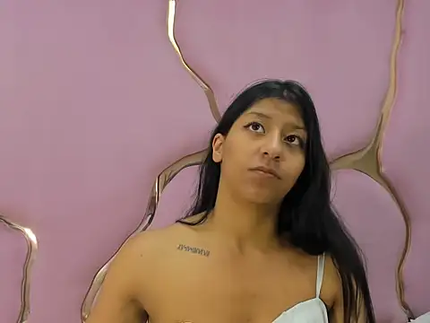 VaneLin18 online show from September 2025 12:32:01 AM