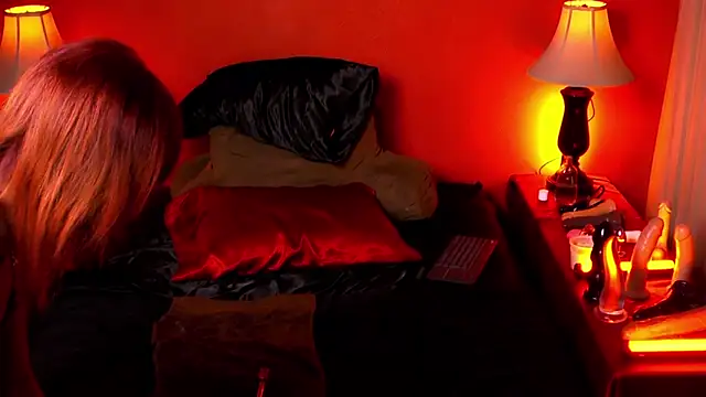 JenniferCD online show from March 2025 11:03:02 PM