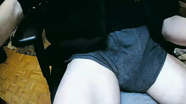 skinnyandthick online show from October 2025 06:34:01 PM