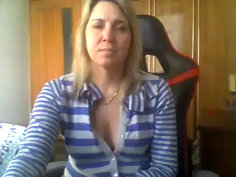 IrinaB1 online show from January 2025 12:01:02 PM