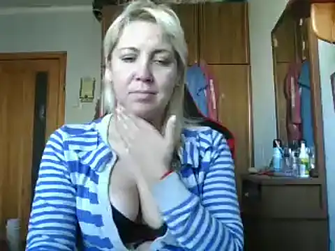 IrinaB1 online show from October 2025 06:08:01 AM