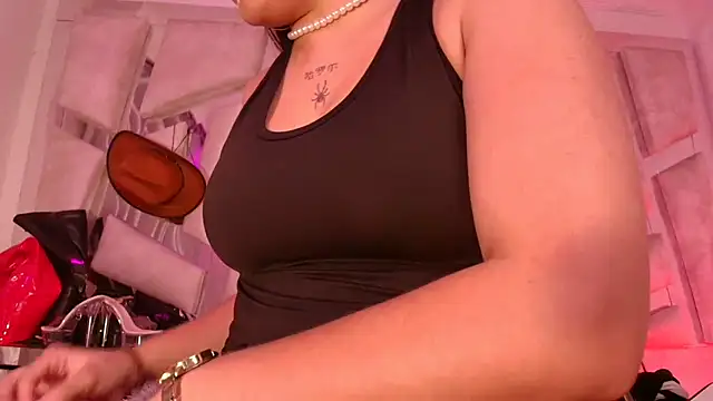 Susana hank2 online show from March 2026 08:23:02 PM