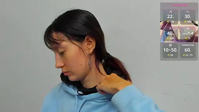 lizzy davis 1 online show from September 2025 04:01:01 AM